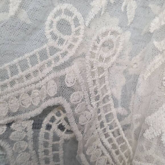 Time and Tru Cream Sheer Embroidered Kimono L/XL - Picture 4 of 8